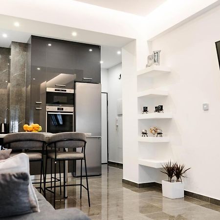 Larissa Railway &Metro Station Apartment أثينا المظهر الخارجي الصورة