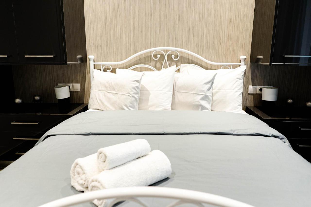 Larissa Railway &Metro Station Apartment أثينا المظهر الخارجي الصورة